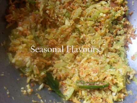 Cabbage-Carrot Thoran - Kerala Thoran Recipe