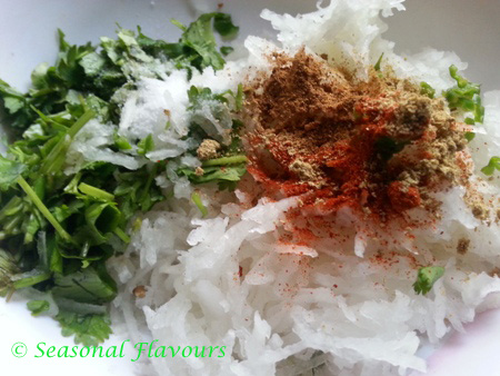 Mooli Paratha Recipe Ingredients