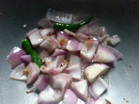 Saute onions for chili chicken