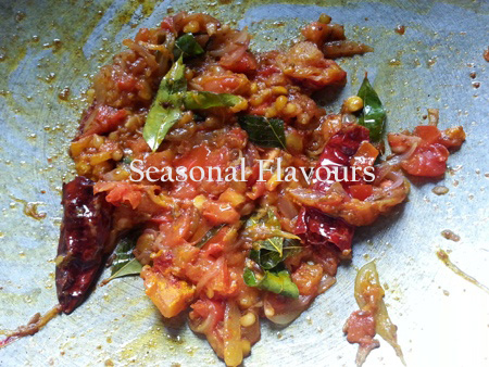 Add dry spices for Thakkali Sadam Andhra style