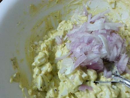 Onions for egg filling