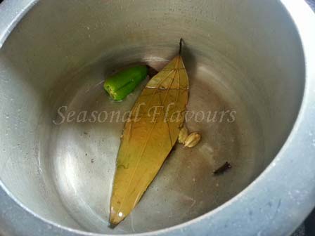Khichuri Tempering in pressure cooker