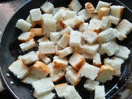 toast bread cubes for bread upma recipe
