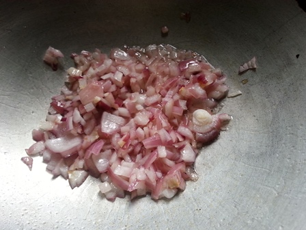 saute onions for Indian chicken curry