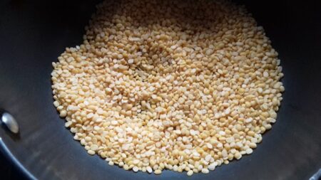 Dry roast moong dal for pongal