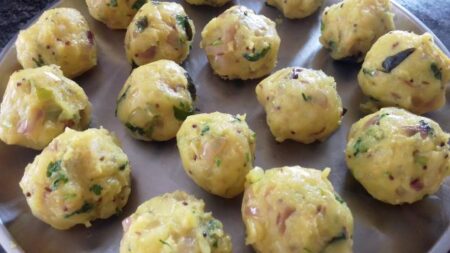 Make potato balls