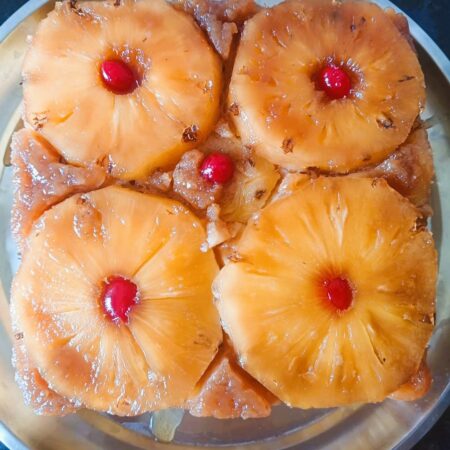 Serve Upside Down Pineapple Cake