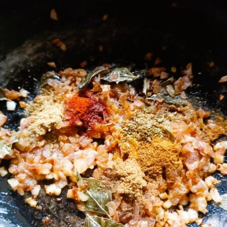 Sprinkle spices for liver vepudu