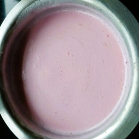 Dissolve Strawberry premix in boiling milk