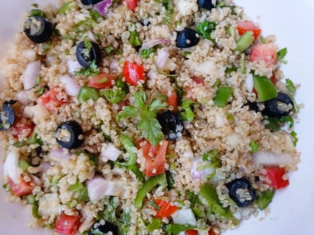Protein-rich Mediterranean Salad