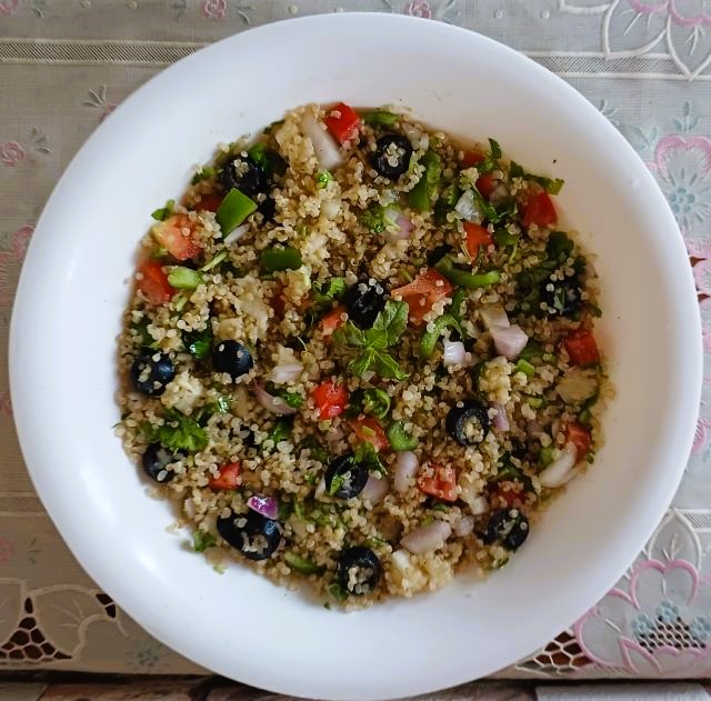 Quinoa Mediterranean Salad Recipe