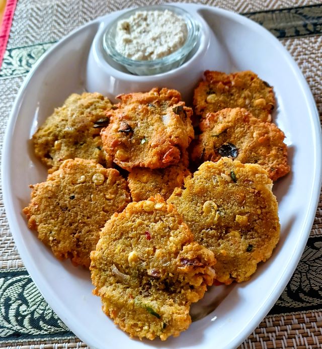 Savoury vada snack