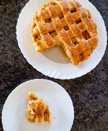 Good old apple double crust pie