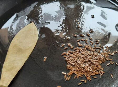 Preparing tikka masala sauce