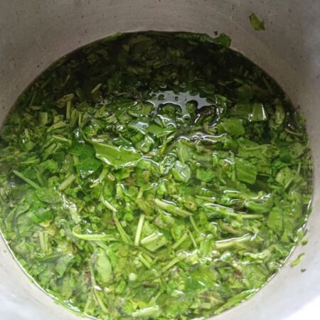 Blanch spinach