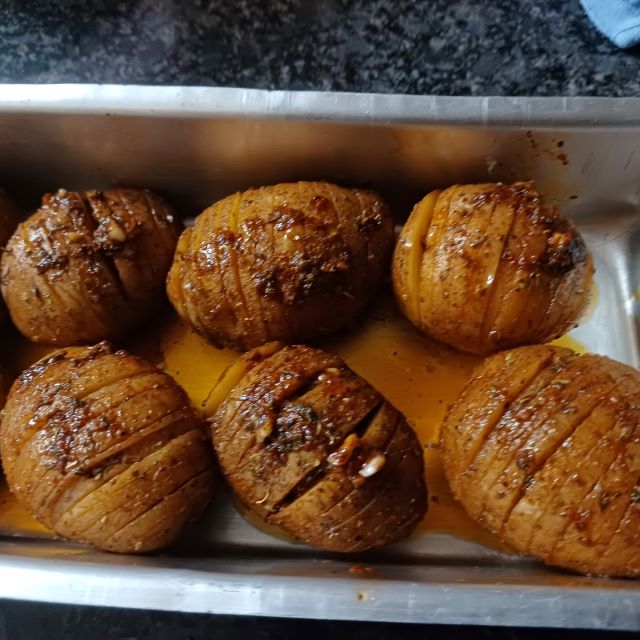 Oven Roasted Garlic Butter Hasselback Potatoes with Herbs