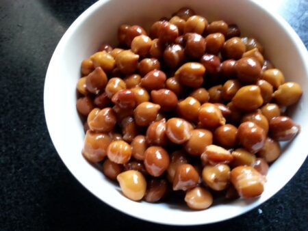 Pressure cook brown chickpeas