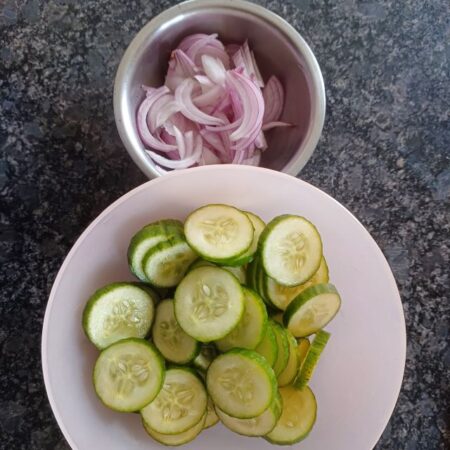 Sliced Onions For Salad