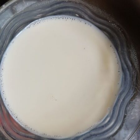 Cornflour and milk slurry for pudding recipe