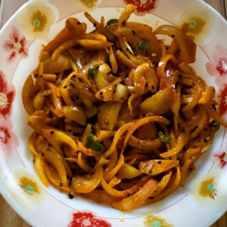 Instant Pyaaz Ka Acahar with mustard oil