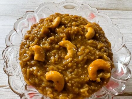 Serve Sweet Pongal 