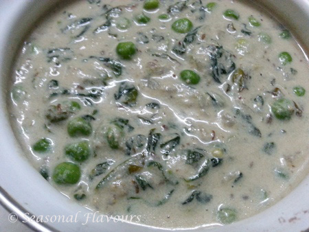 Methi Matar Malai White Gravy – Creamy Green Peas Methi Leaves Curry