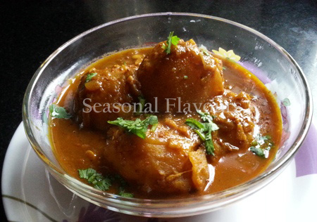 Baby Potatoes Curry Kerala Style | Potatoes In Spicy Masala Gravy