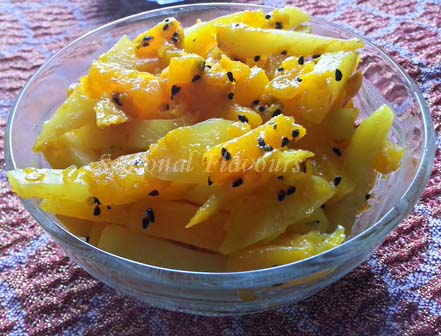 Kumror Chechki – Bengali Potato And Pumpkin Curry | Alu Kumro Chechki