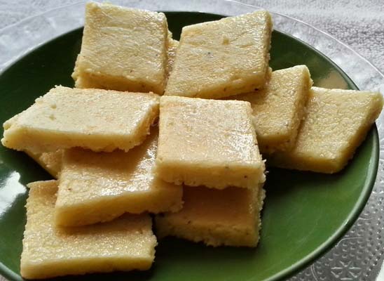 Kaju Katli Ki Burfi – Sweet Cashew Nut Fudge | Kaju Barfi Indian Mithai