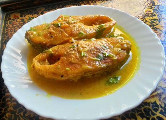 Shorshe Bhetki Fish In Mustard Gravy | Shorshe Bata Diye Maacher Jhal