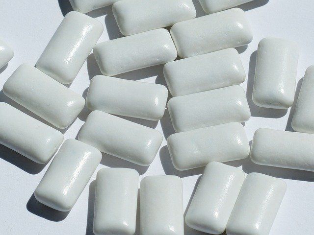 Chewing Gum Traps Coronavirus – Lettuce-Based Gum Tablets Cut Covid Transmission