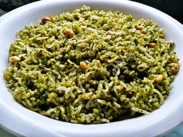 Curry Leaves Rice – Karivepaku Annam | Karuveppilai Sadam