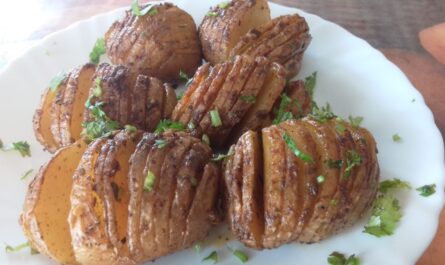 Garlic Butter Hasselback Potatoes With Herbs Recipe